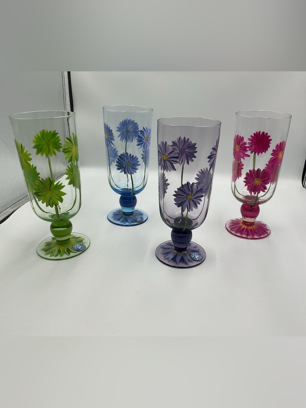 Block Crystal Daisy 4 Hand Painted All Purpose Water Tea Stemmed Glass Goblets